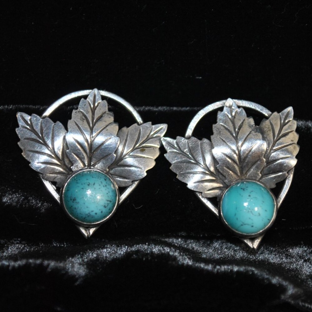 Vintage Sterling Silver & Turquoise Leaves Screw-back Earrings Native American